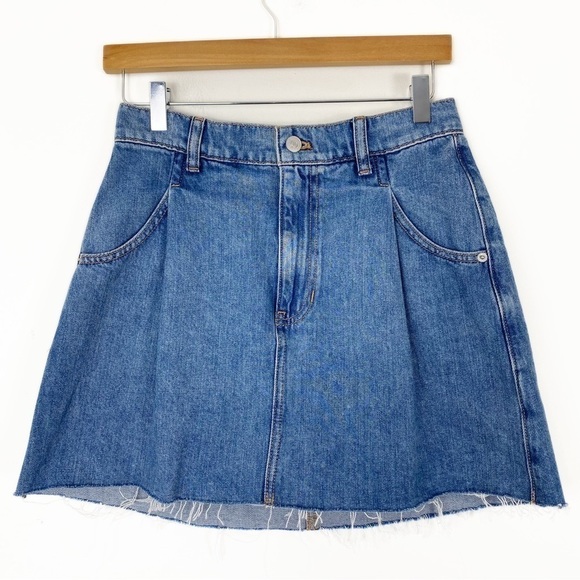 FREE PEOPLE WE THE FREE Cosmico Denim Cutoff Mini Jean Skirt Size 27 Boho Flirty - Picture 3 of 6